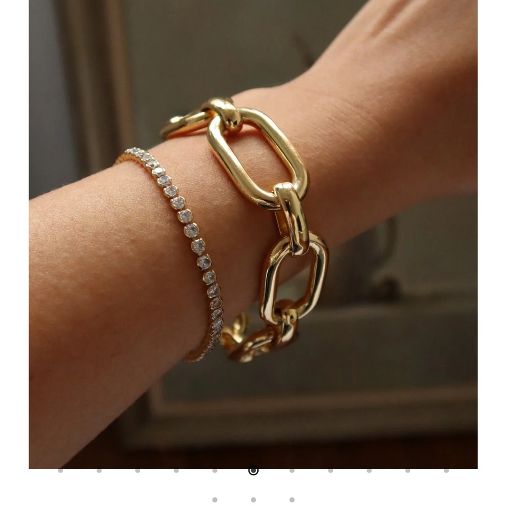 Cupcakes and Cashmere Gigi Bracelet